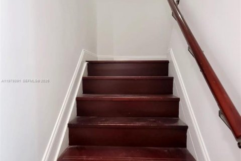 Copropriété à louer à Miami, Floride: 2 chambres, 140.28 m2 № 2046056 - photo 16