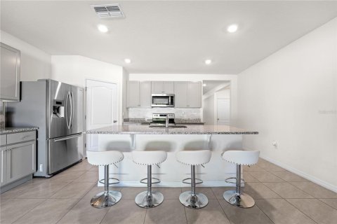 House in Haines City, Florida 4 bedrooms, 173.45 sq.m. № 1879497 - photo 6