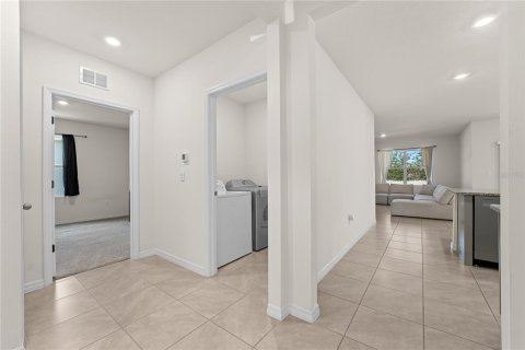 House in Haines City, Florida 4 bedrooms, 173.45 sq.m. № 1879497 - photo 21