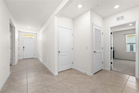House in Haines City, Florida 4 bedrooms, 173.45 sq.m. № 1879497 - photo 16