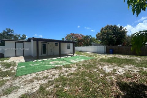 Villa ou maison à vendre à Pompano Beach, Floride: 3 chambres, 68.47 m2 № 1804202 - photo 27