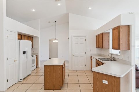 Villa ou maison à vendre à Kissimmee, Floride: 3 chambres, 164.07 m2 № 2142827 - photo 11