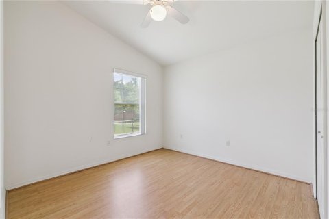 Villa ou maison à vendre à Kissimmee, Floride: 3 chambres, 164.07 m2 № 2142827 - photo 16