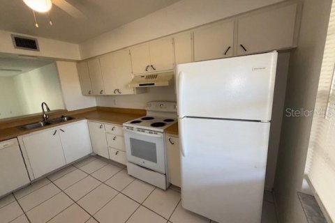 Condo in Sarasota, Florida, 2 bedrooms  № 1533434 - photo 5