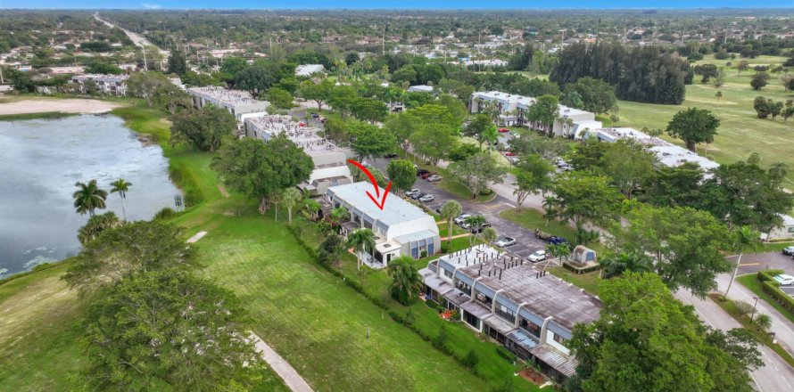 Condo in Lake Worth, Florida, 2 bedrooms  № 855502