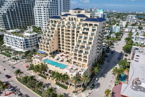 Copropriété à vendre à Fort Lauderdale, Floride: 1 chambre, 103.12 m2 № 1962127 - photo 15