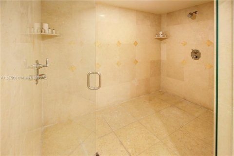 Copropriété à vendre à Fort Lauderdale, Floride: 1 chambre, 103.12 m2 № 1962127 - photo 18