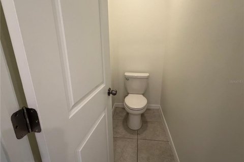 Casa en venta en Wesley Chapel, Florida, 6 dormitorios, 308.99 m2 № 2215907 - foto 23