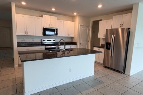 Casa en venta en Wesley Chapel, Florida, 6 dormitorios, 308.99 m2 № 2215907 - foto 8