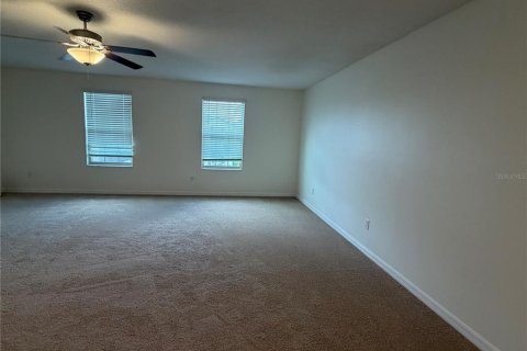 Casa en venta en Wesley Chapel, Florida, 6 dormitorios, 308.99 m2 № 2215907 - foto 29