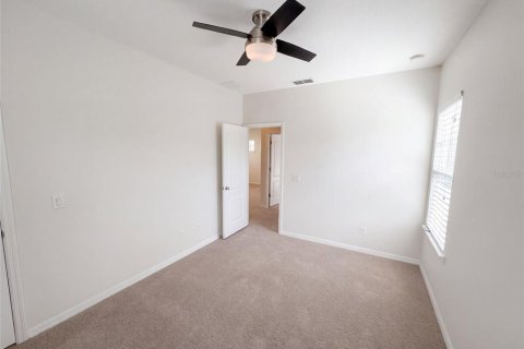 House in Orlando, Florida 3 bedrooms, 172.71 sq.m. № 2389027 - photo 21