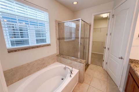 House in Orlando, Florida 3 bedrooms, 172.71 sq.m. № 2389027 - photo 23