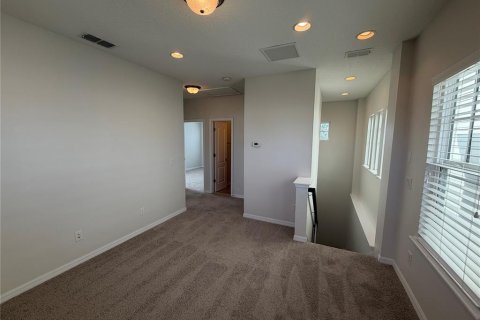 House in Orlando, Florida 3 bedrooms, 172.71 sq.m. № 2389027 - photo 16
