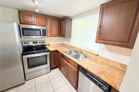 Condominio en venta en Miami, Florida, 2 dormitorios, 109.16 m2 № 2244717 - foto 5