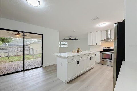 Villa ou maison à vendre à Haines City, Floride: 3 chambres, 146.04 m2 № 2406883 - photo 13