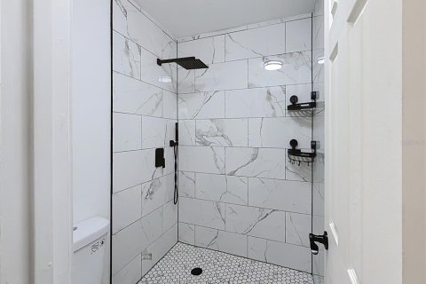 Villa ou maison à vendre à Haines City, Floride: 3 chambres, 146.04 m2 № 2406883 - photo 29