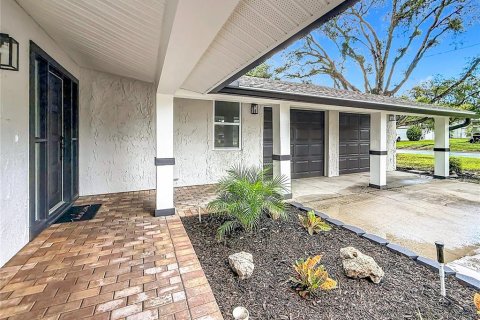 Villa ou maison à vendre à Haines City, Floride: 3 chambres, 146.04 m2 № 2406883 - photo 6
