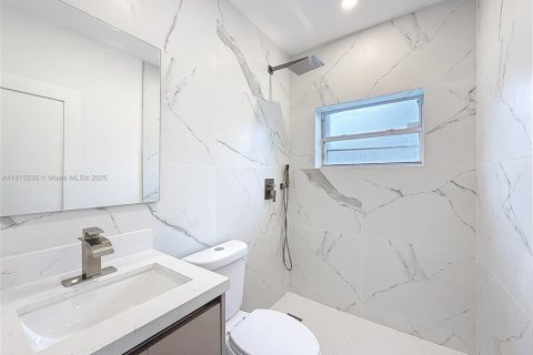 Casa en venta en North Miami, Florida, 3 dormitorios № 1770486 - foto 22