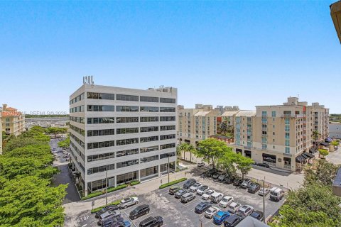 Copropriété à louer à Miami, Floride: 1 chambre, 55.74 m2 № 2180049 - photo 5