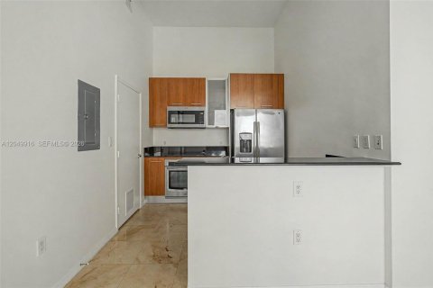 Copropriété à louer à Miami, Floride: 1 chambre, 55.74 m2 № 2180049 - photo 8