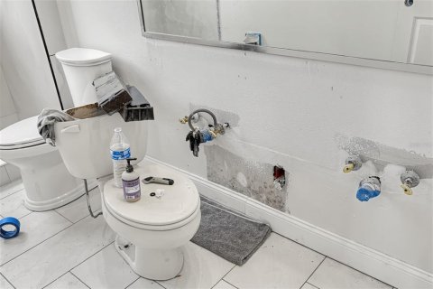 Copropriété à vendre à Orlando, Floride: 3 chambres, 236.81 m2 № 2405603 - photo 28
