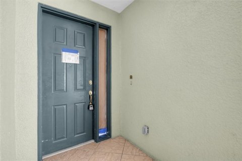 Copropriété à vendre à Orlando, Floride: 3 chambres, 236.81 m2 № 2405603 - photo 2