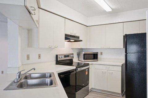 Купить кондоминиум в Орландо, Флорида 5 комнат, 93.55м2, № 2221833 - фото 16