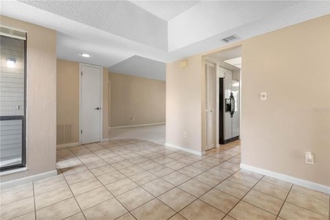 Condo in Palm Coast, Florida, 2 bedrooms  № 2204171 - photo 9
