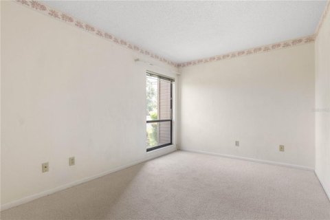 Condo in Palm Coast, Florida, 2 bedrooms  № 2204171 - photo 30