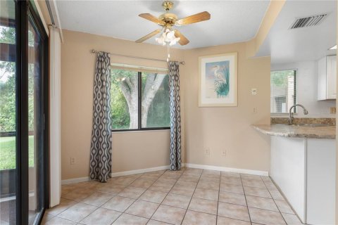 Condo in Palm Coast, Florida, 2 bedrooms  № 2204171 - photo 14