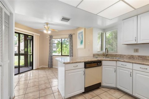 Condo in Palm Coast, Florida, 2 bedrooms  № 2204171 - photo 18