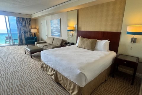 Copropriété à vendre à Sunny Isles Beach, Floride: 61.69 m2 № 1976597 - photo 13