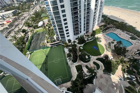 Copropriété à vendre à Sunny Isles Beach, Floride: 61.69 m2 № 1976597 - photo 4