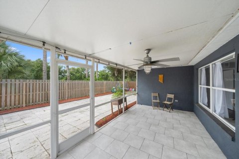 House in Parrish, Florida 4 bedrooms, 148.46 sq.m. № 2092642 - photo 30