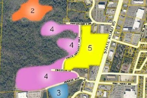 Commercial property in Crestview, Florida № 558066 - photo 1