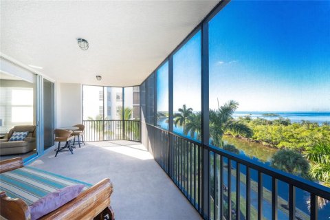 Copropriété à vendre à Punta Gorda, Floride: 3 chambres, 218.41 m2 № 2413587 - photo 18