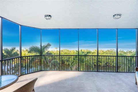 Copropriété à vendre à Punta Gorda, Floride: 3 chambres, 218.41 m2 № 2413587 - photo 2