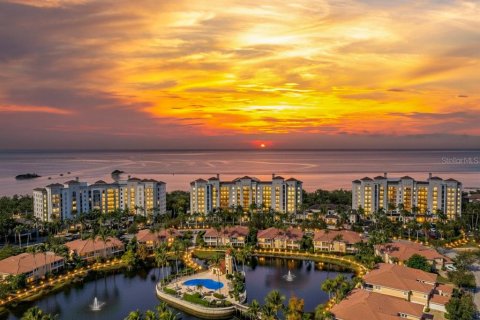 Condo à Punta Gorda, Floride, 3 chambres № 2413587