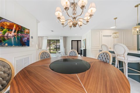 Villa ou maison à vendre à Hollywood, Floride: 3 chambres, 141.77 m2 № 1998879 - photo 7