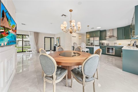 Villa ou maison à vendre à Hollywood, Floride: 3 chambres, 141.77 m2 № 1998879 - photo 8