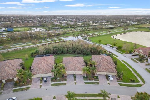 House in Venice, Florida 3 bedrooms, 131.92 sq.m. № 2259000 - photo 3