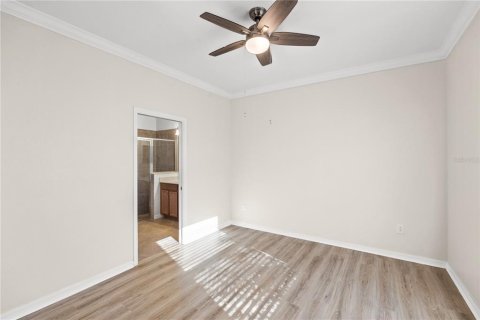 House in Venice, Florida 3 bedrooms, 131.92 sq.m. № 2259000 - photo 13