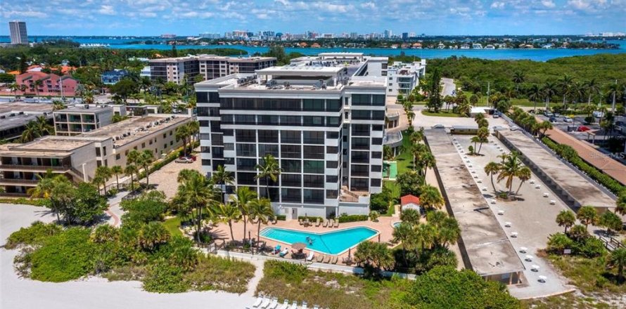 Condo à Sarasota, Floride, 3 chambres  № 2398922