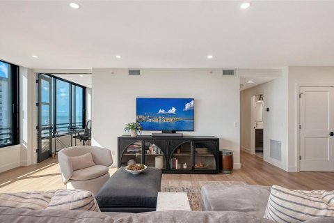 Copropriété à vendre à Sarasota, Floride: 3 chambres, 184.13 m2 № 2398922 - photo 9