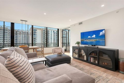 Copropriété à vendre à Sarasota, Floride: 3 chambres, 184.13 m2 № 2398922 - photo 6