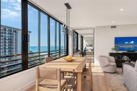 Copropriété à vendre à Sarasota, Floride: 3 chambres, 184.13 m2 № 2398922 - photo 13