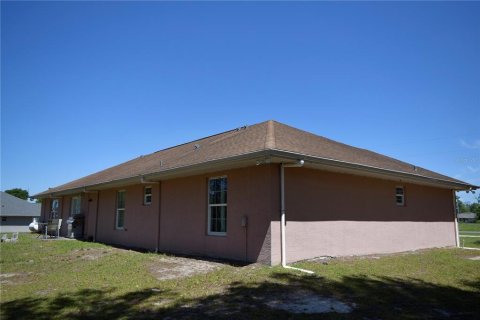 House in Ocala, Florida 3 bedrooms, 221.01 sq.m. № 2102030 - photo 22