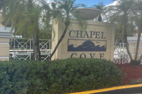 Casa en venta en Pembroke Pines, Florida, 3 dormitorios, 185.25 m2 № 2010584 - foto 9