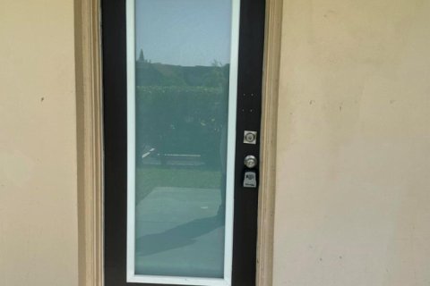 Copropriété à louer à Lauderdale Lakes, Floride: 1 chambre, 71.35 m2 № 2282201 - photo 3