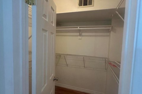 Copropriété à louer à Lauderdale Lakes, Floride: 1 chambre, 71.35 m2 № 2282201 - photo 11